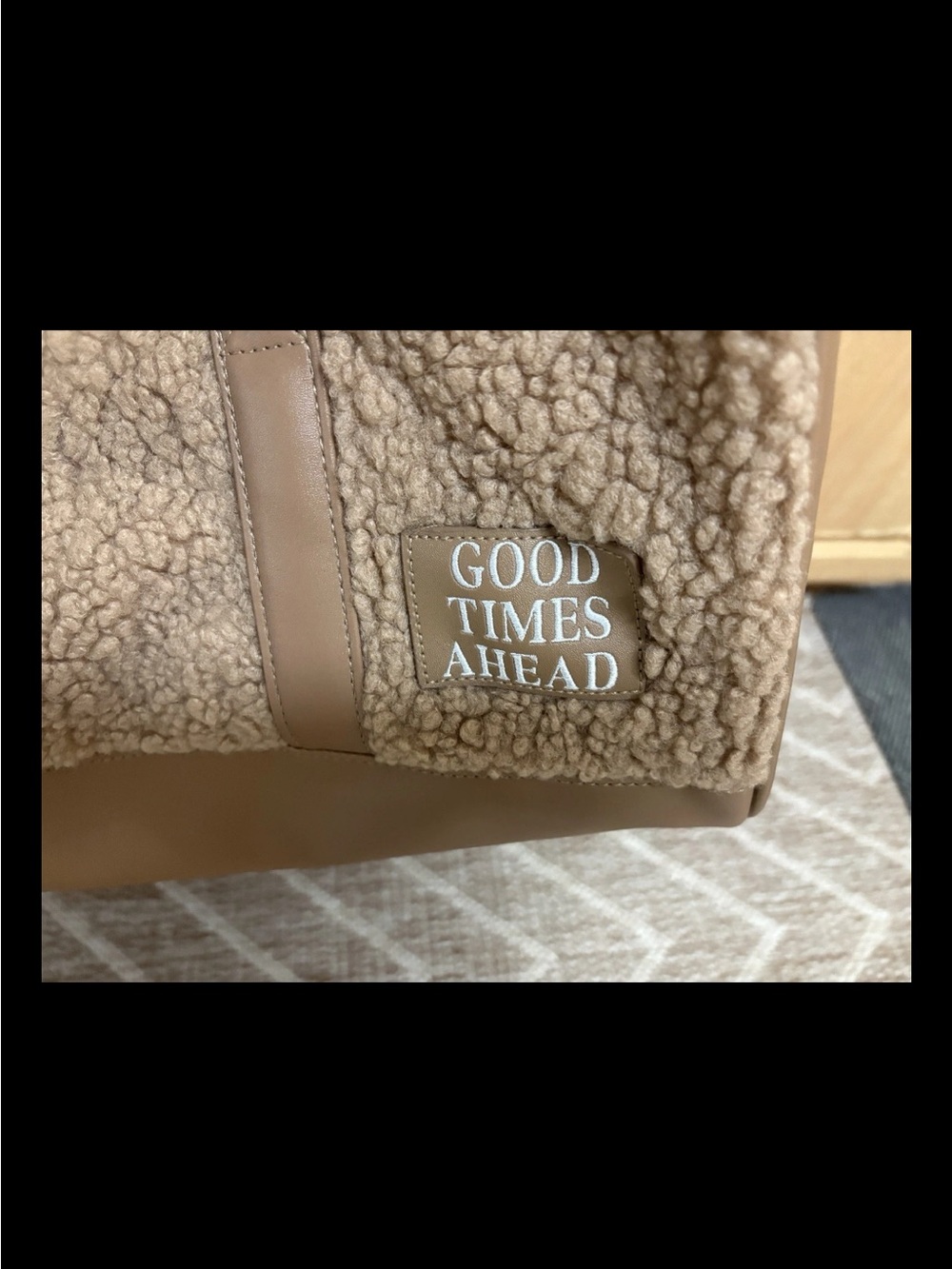 Sherpa Teddy Weekender Tote By Jadelynn Brooke Gym, Travel Or Overnight Bag NWT - Picture 6 of 12